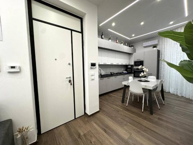 Appartamento in vendita a Canosa di Puglia, Barletta-Andria-Trani