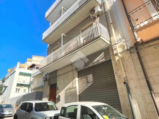Appartamento in vendita a Puglia, Barletta-andria-trani