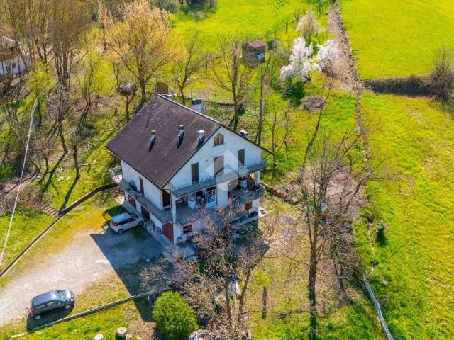 Appartamento in vendita a Val d’Enza, Re