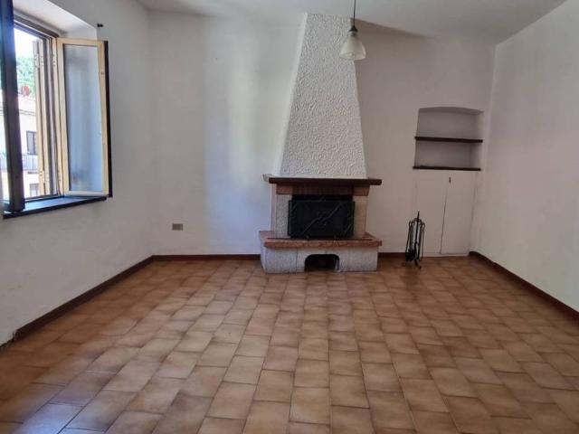 Appartamento in vendita a Cantagallo, Toscana