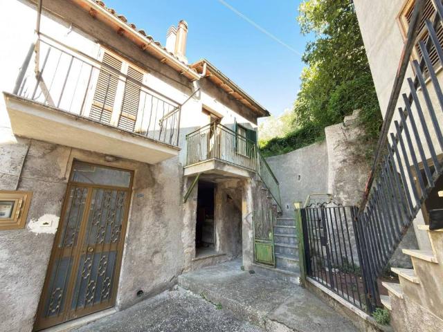 Appartamento in vendita a Cruciano, Cantalice