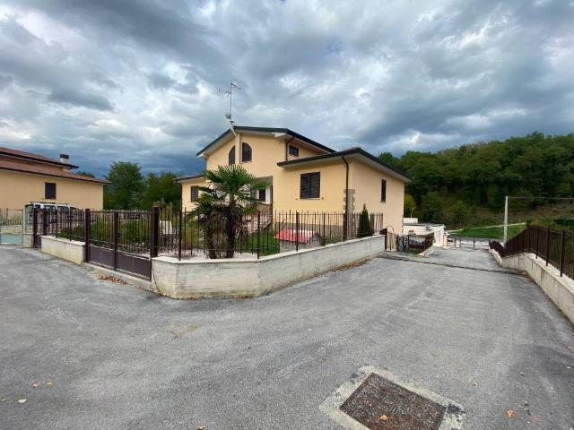 Appartamento in vendita a Cantalupo Del Sannio, Molise