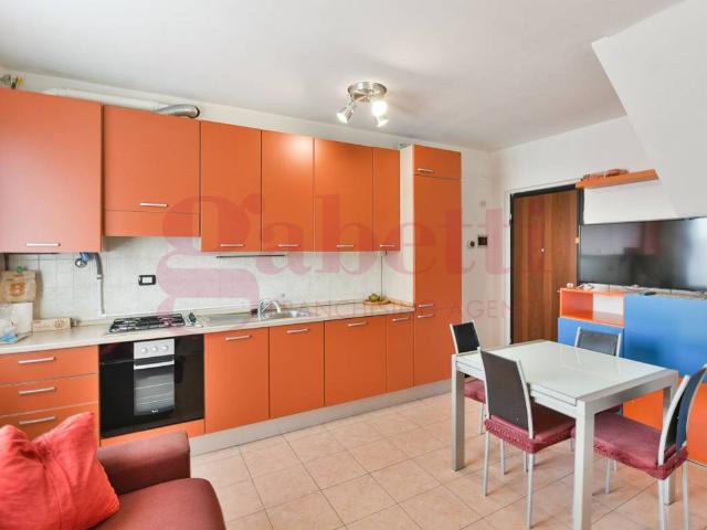 Appartamento in vendita a Cantù, Lombardia