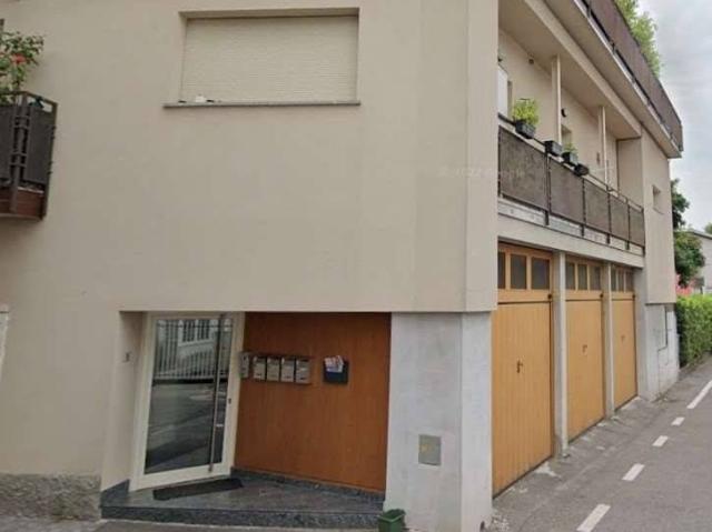 Appartamento in vendita a Cantù, Lombardia