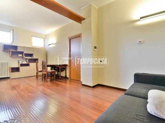 Appartamento in vendita a Villaggio Trieste, Cantù
