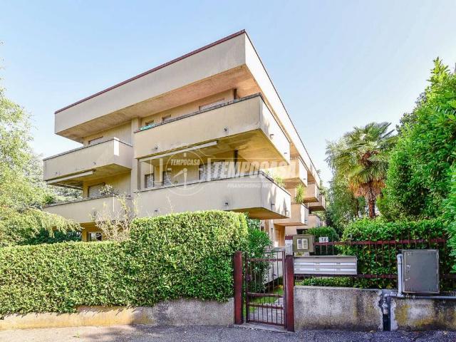 Appartamento in vendita a Villaggio Trieste, Cantù