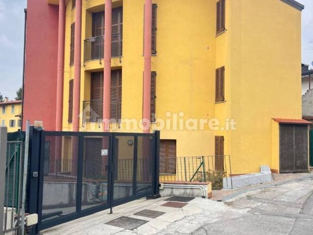 Appartamento in vendita a Villaggio Trieste, Cantù