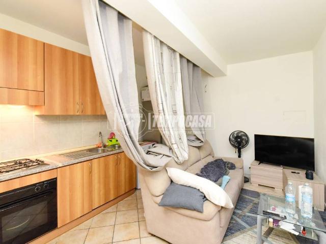 Appartamento in vendita a Cantù, Lombardia
