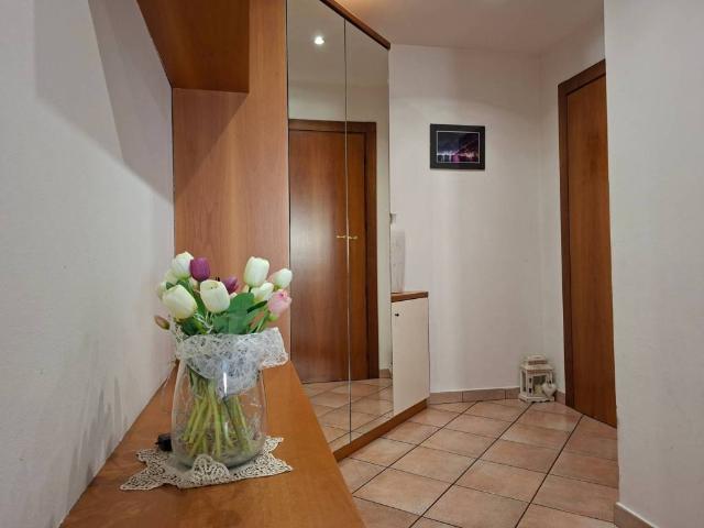 Appartamento in vendita a Cantù, Como