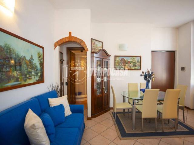 Appartamento in vendita a Villaggio Trieste, Cantù