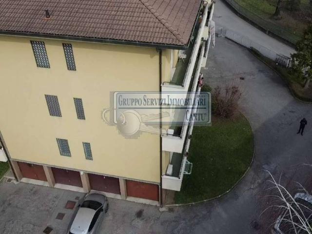 Appartamento in vendita a Cantù, Como
