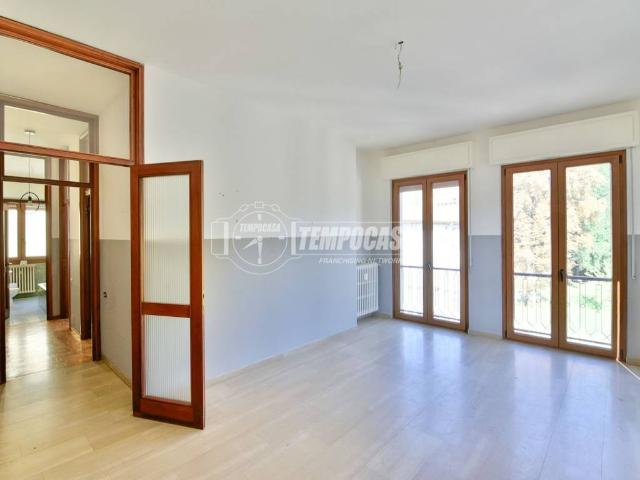 Appartamento in vendita a Villaggio Trieste, Cantù