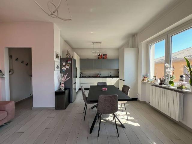 Appartamento in vendita a Cantù, Lombardia