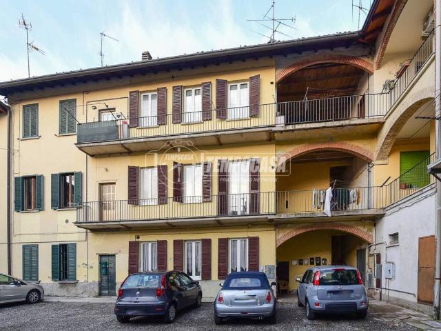 Appartamento in vendita a Villaggio Trieste, Cantù
