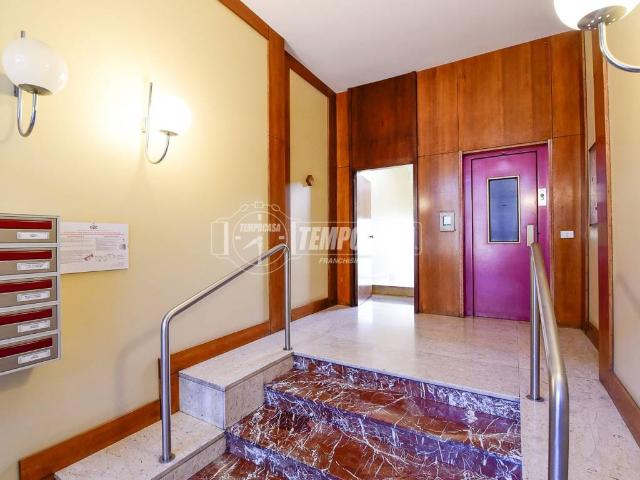 Appartamento in vendita a Cantù, Lombardia