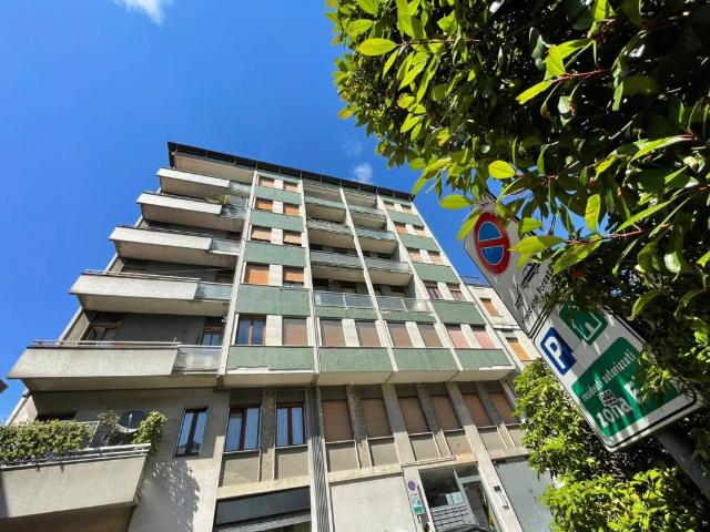 Appartamento in vendita a Cantù, Lombardia