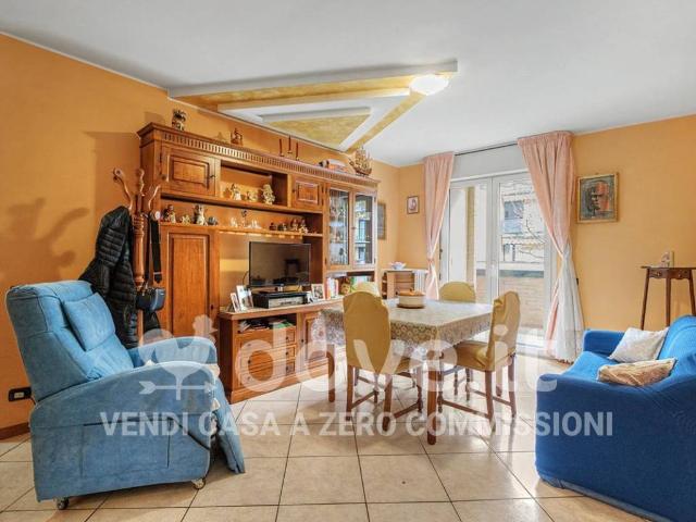 Appartamento in vendita a Cantù, Lombardia