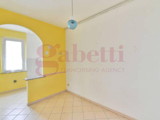 Appartamento in vendita a Luisago, Lombardia