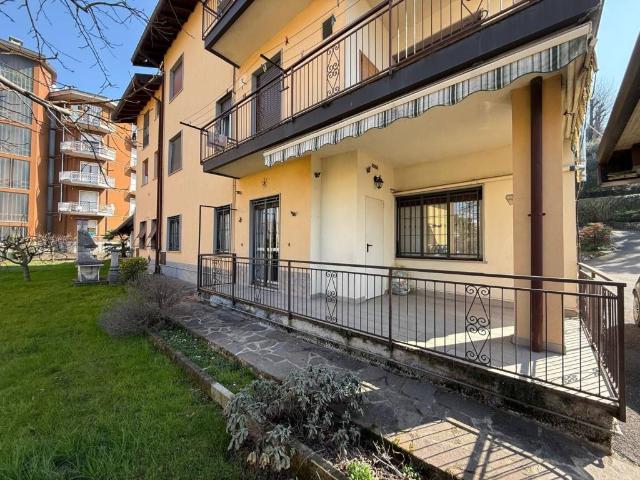 Appartamento in vendita a Cantù, Lombardia