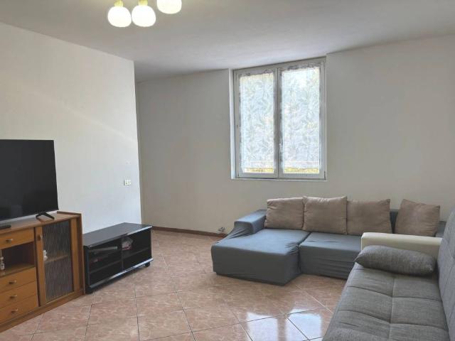 Appartamento in vendita a Cantù, Lombardia