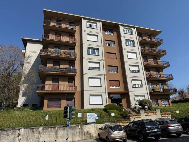 Appartamento in vendita a Villaggio Trieste, Cantù