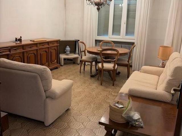 Appartamento in vendita a Cantù, Como