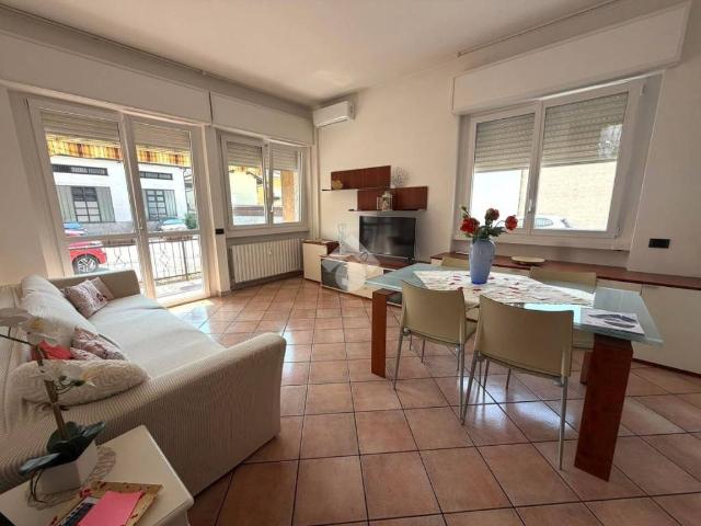 Appartamento in vendita a Cantù, Lombardia