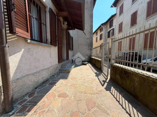 Appartamento in vendita a Cantù, Lombardia