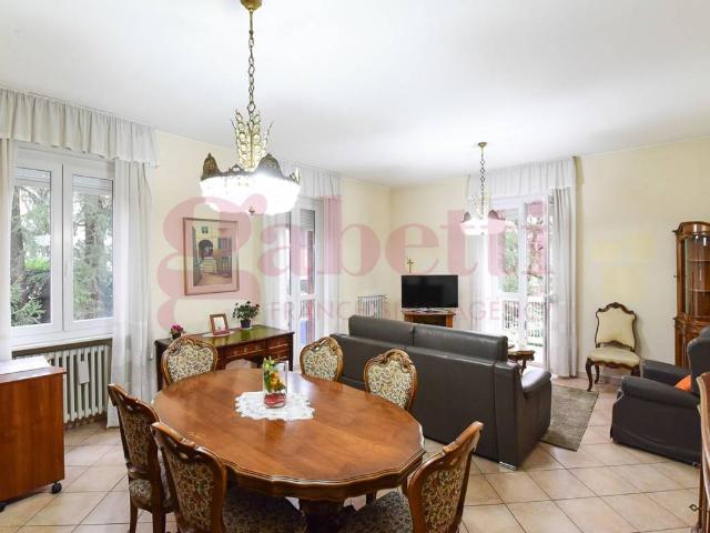 Appartamento in vendita a Cantù, Lombardia