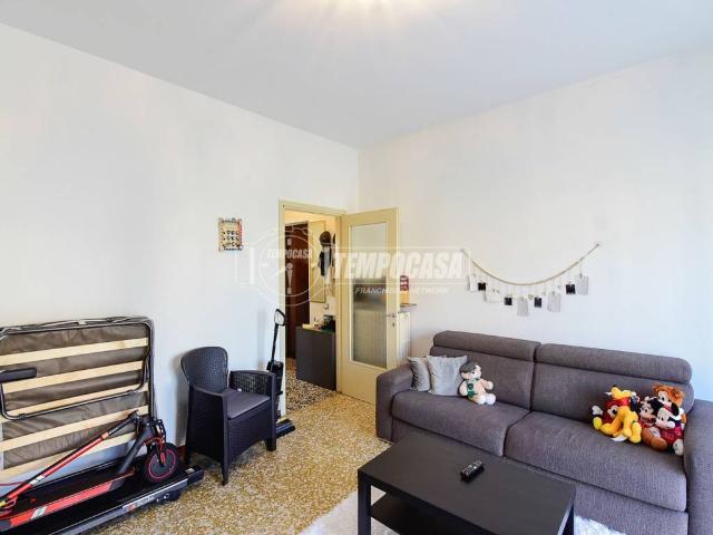 Appartamento in vendita a Cantù, Como