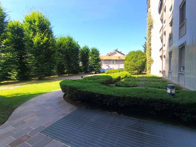 Appartamento in vendita a Villaggio Trieste, Cantù