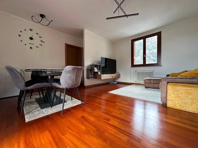 Appartamento in vendita a San Francesco, Canzo