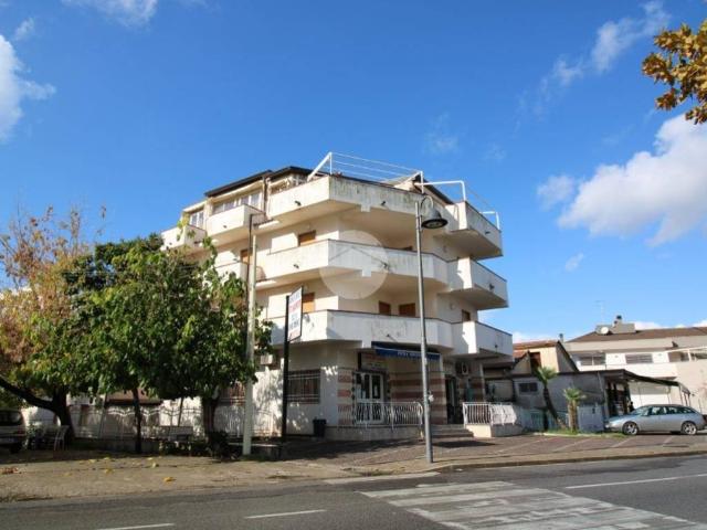 Appartamento in vendita a Capaccio, Campania