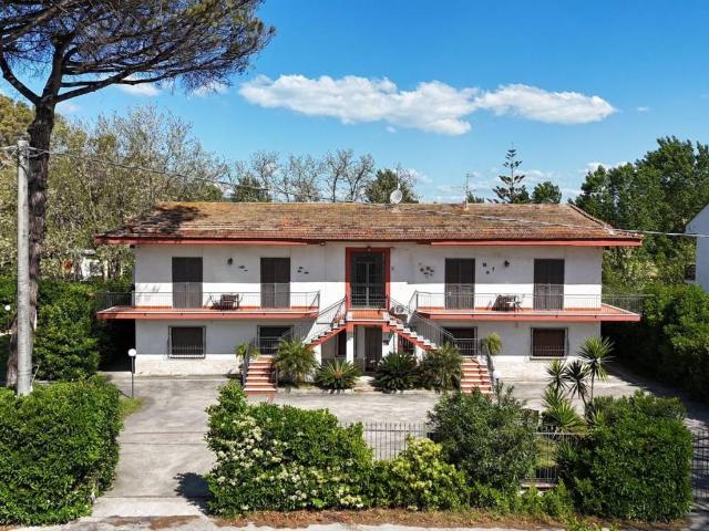 Appartamento in vendita a Capaccio, Campania