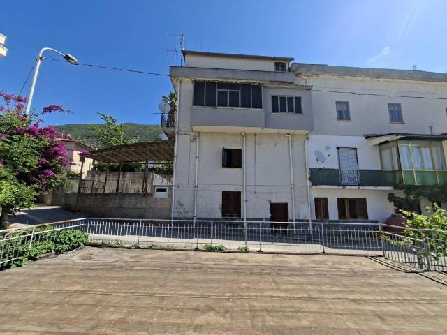 Appartamento in vendita a Capaccio, Campania