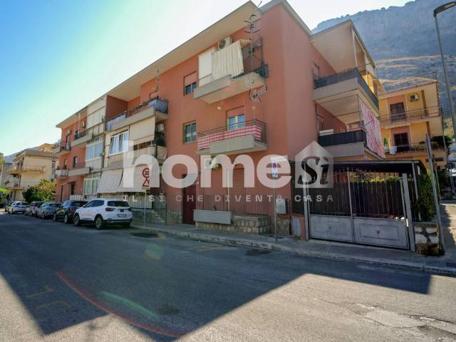 Appartamento in vendita a Capaci, Palermo