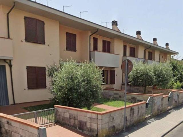 Appartamento in vendita a San Pietro Belvedere, Toscana