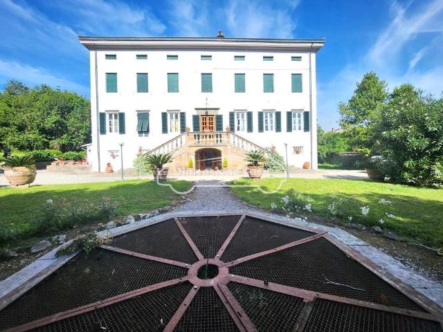 Appartamento in vendita a Capannori, Toscana