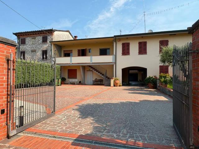 Appartamento in vendita a Capannori, Toscana