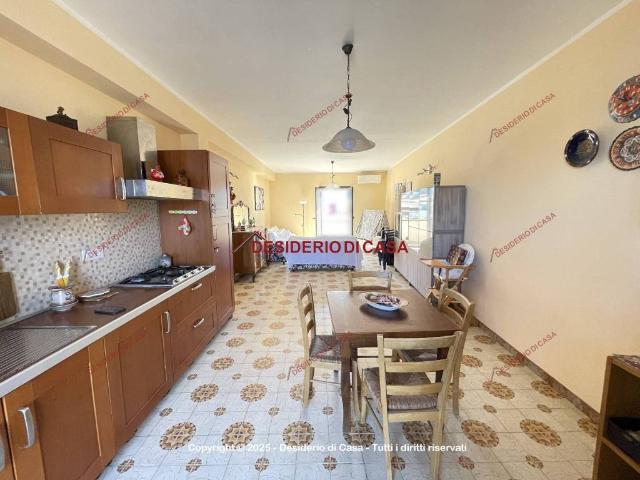 Appartamento in vendita a Piana, Capo D'orlando