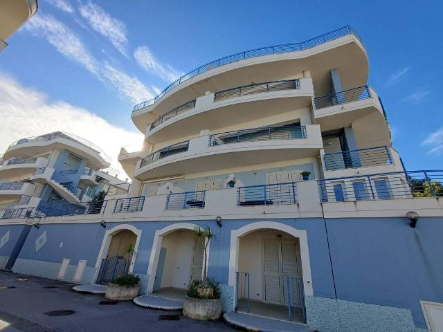 Appartamento in vendita a San Martino, Capo D'orlando