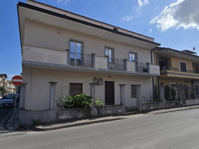 Appartamento in vendita a Capodrise, Campania