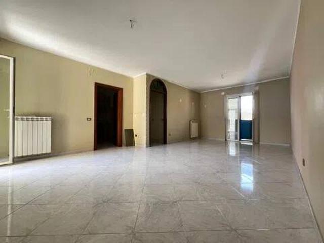 Appartamento in vendita a Capodrise, Campania