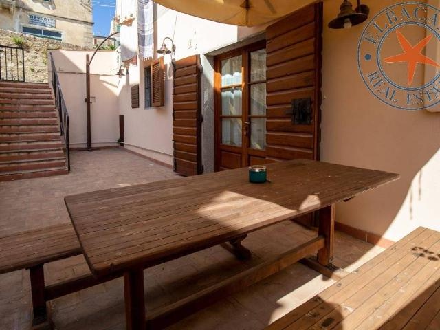 Appartamento in vendita a Capoliveri, Toscana
