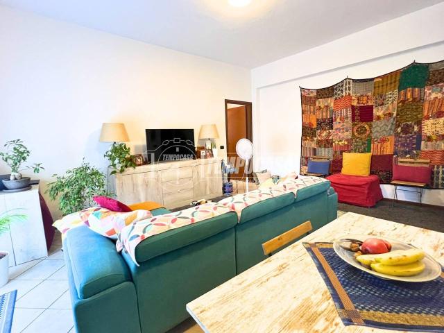 Appartamento in vendita a Caponago, Lombardia