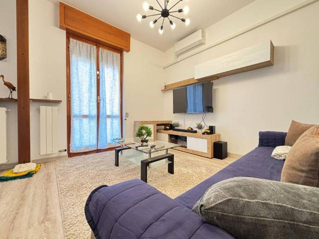 Appartamento in vendita a Caponago, Monza e della Brianza