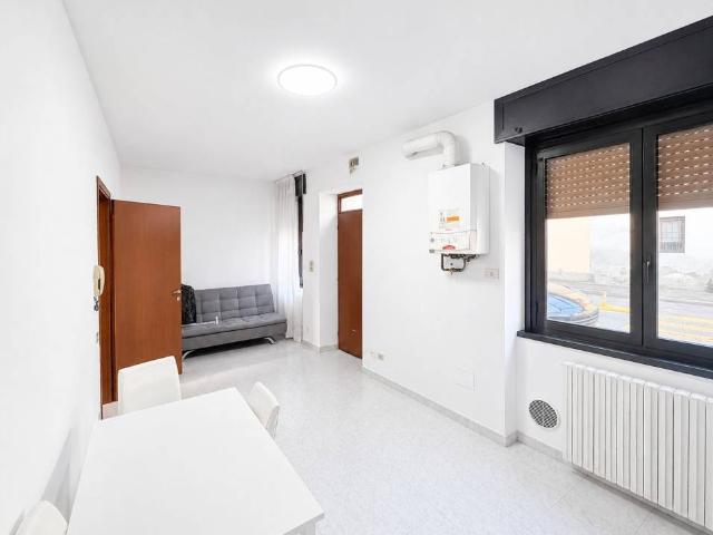 Appartamento in vendita a Caponago, Lombardia