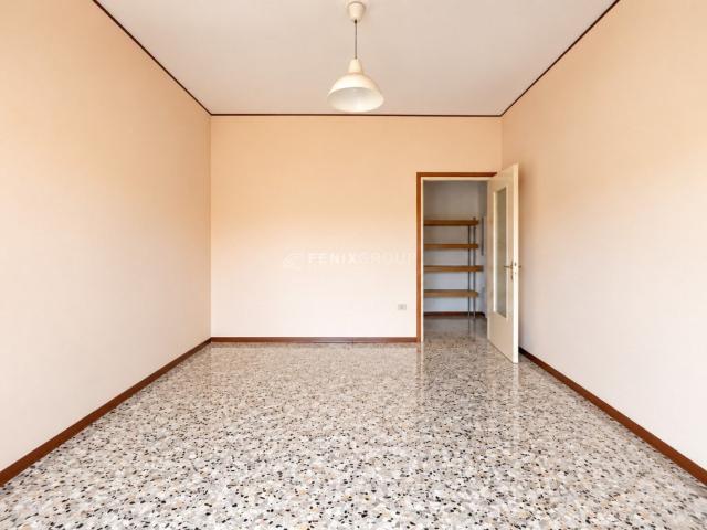 Appartamento in vendita a Caponago, Monza e della Brianza