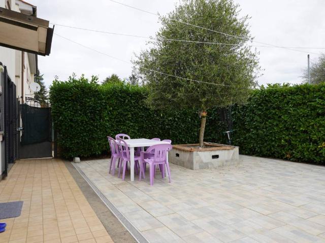 Appartamento in vendita a Capranica, Lazio