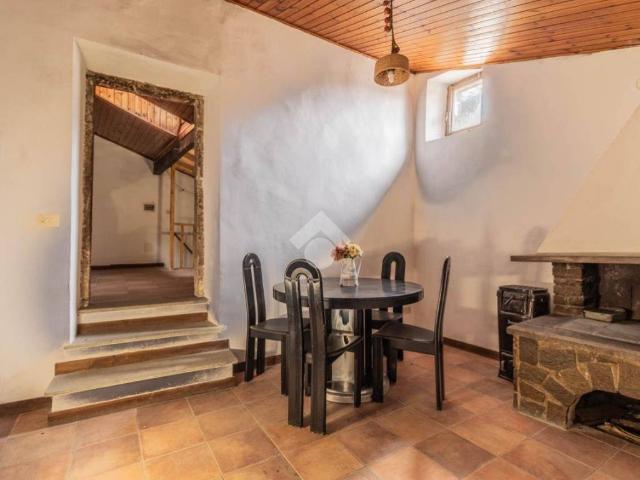 Appartamento in vendita a Capranica, Viterbo